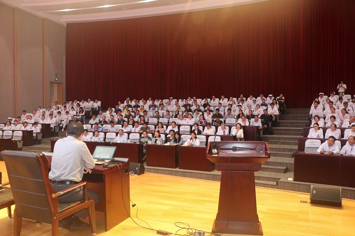 区社会事业局系统“不忘初心 牢记使命”主题教育讲座在我院举行 (4).jpg