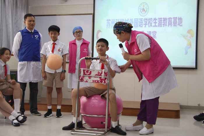 《中国医学人文》专题报道我院医学人文实践 (1).jpg