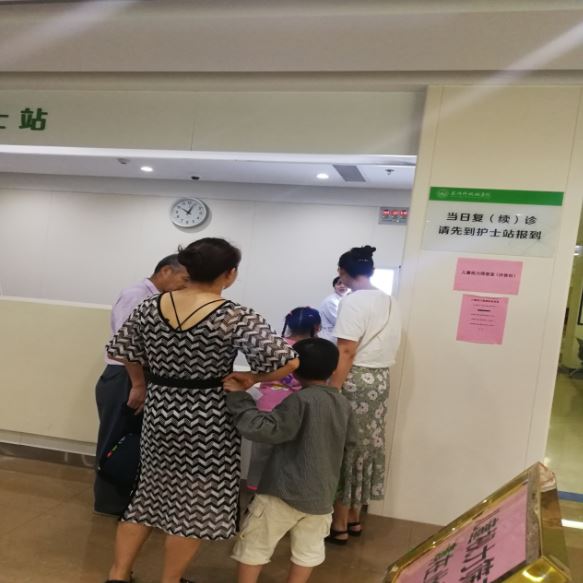 我院开展“儿童视力筛查”公益活动 (1).JPG