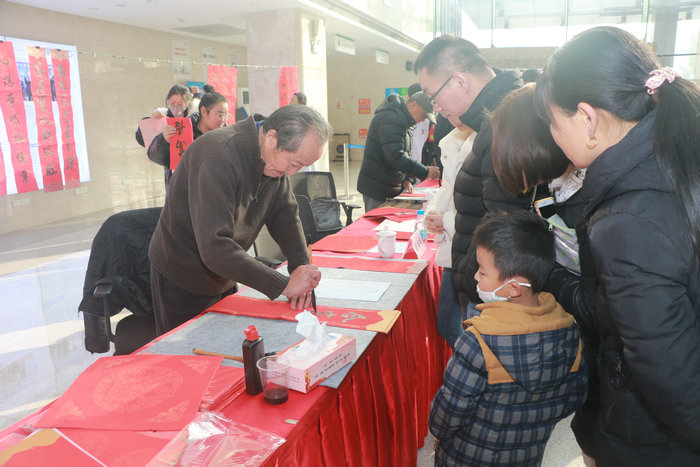  一科一春联，今天我院这样迎春送福 (3).jpg