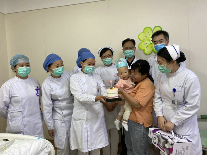 一岁女孩患上横纹肌样瘤 放疗团队优质服务暖人心.jpg