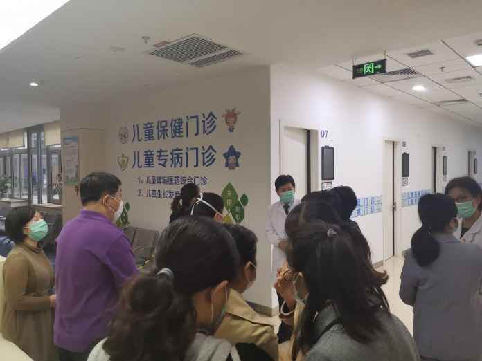 我院召开儿童保健门诊调研会3.JPG