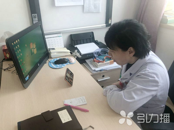 苏报集团（引力播）：健康云守护 苏州高新区启动“康乃馨”关爱女性公益行2.jpg