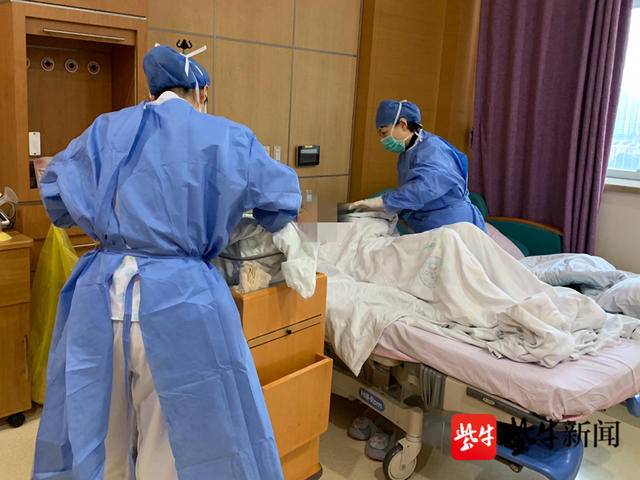 扬子晚报（紫牛新闻）：“没能看清你的样子，但我知道你是一个好医生” ，苏州医生收到孕妇发来的暖心短信2.jpg