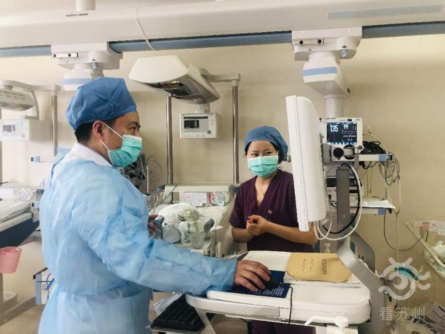 看苏州：战疫里的NICU：苏州“临时爸爸”和他的76个“宝宝”6.jpg