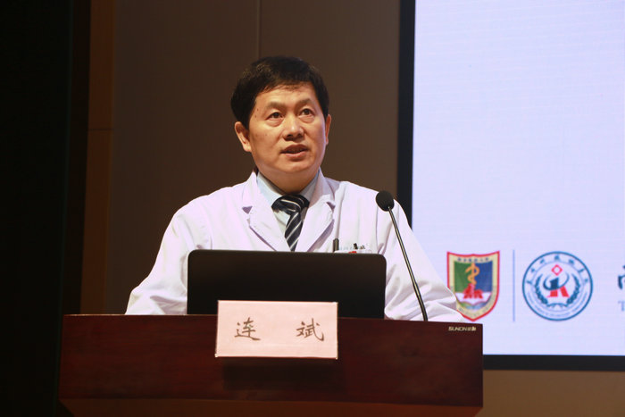 团结奋进·砥砺前行——我院胜利召开2019年度工作表彰动员大会 (12).JPG