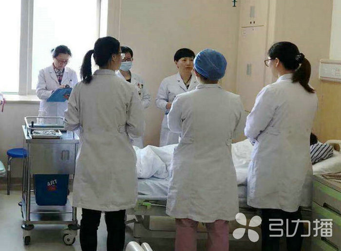 苏报集团（引力播）：大妈胸闷犯恶心 一查竟是卵巢癌.jpg