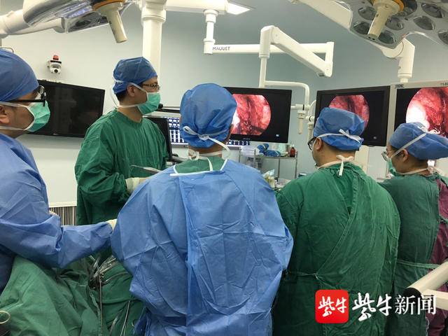 扬子晚报（紫牛新闻）：30岁小伙尿频原是膀胱肿瘤作祟，年轻男性注意定期体检！.jpg