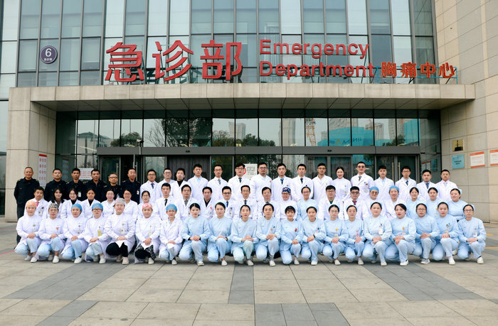 我院急重症医学科获评苏州市“青年文明号”.jpg
