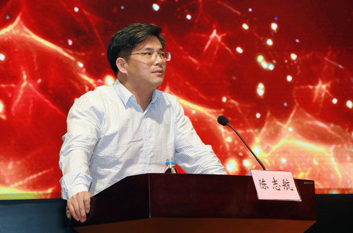 “致敬护理队伍，携手战胜疫情”——2020年5•12国际护士节表彰大会圆满落幕 (2).JPG