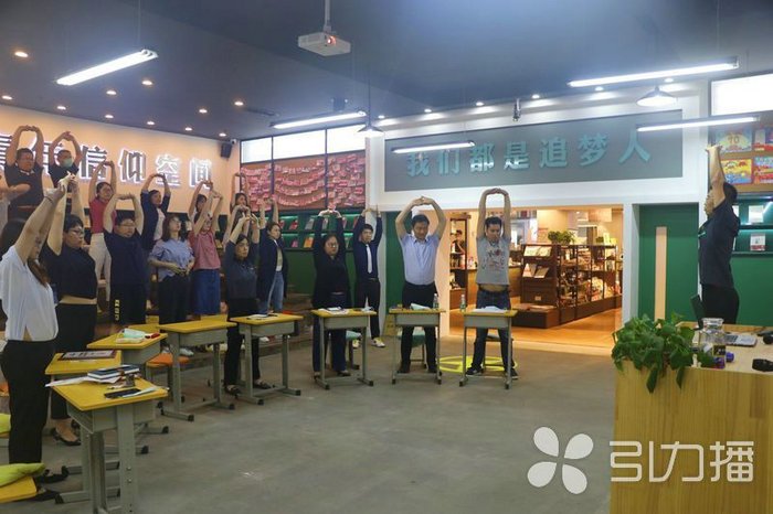 苏报集团（引力播）：阅读传承 他们用青春点亮苏城夜空5.jpg