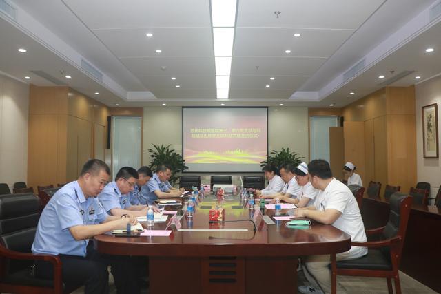 “警医联动，平安共建”—苏州科技城医院与科技城派出所党建结对 (1).jpg