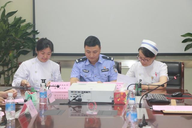 “警医联动，平安共建”—苏州科技城医院与科技城派出所党建结对 (2).jpg