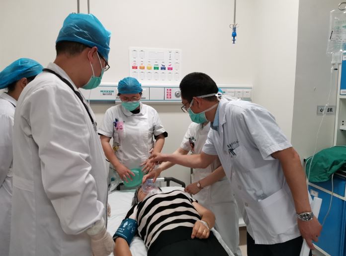 我院基层学术沙龙活动走进通安镇社区卫生服务中心 (1).JPG