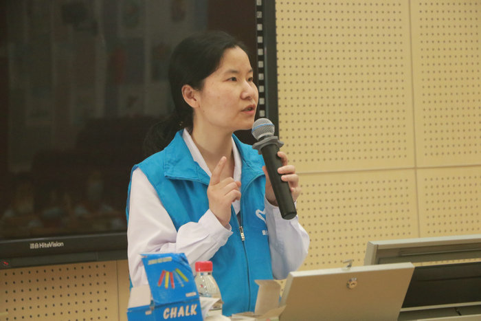 儿童战“疫”，儿科专家进校园开讲常见传染病预防 (3).jpg