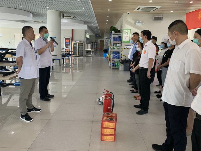 我院开展食品安全及消防安全培训与演练 (3).jpg