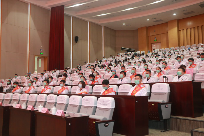我院举行2020年度总结表彰大会 (1).jpg