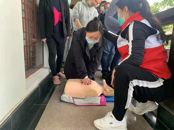 狮子林开展初级救护专项培训_0001.jpg
