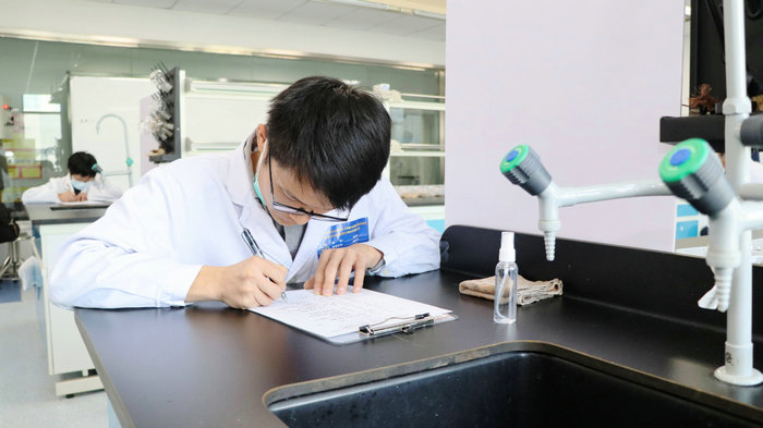 我院在江苏省医药行业职业技能竞赛中获一等奖.jpg
