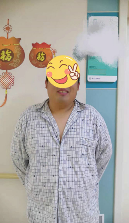外卖小哥感冒来院就医 却意外挽救了自己性命.jpg