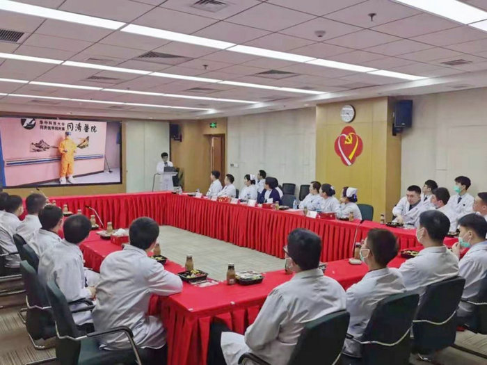 “男”能可贵，我院举办首届男护沙龙 (4).jpeg