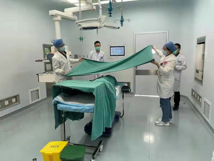 强技术·展风采，我院举办第一届临床医学实习生技能竞赛.jpg