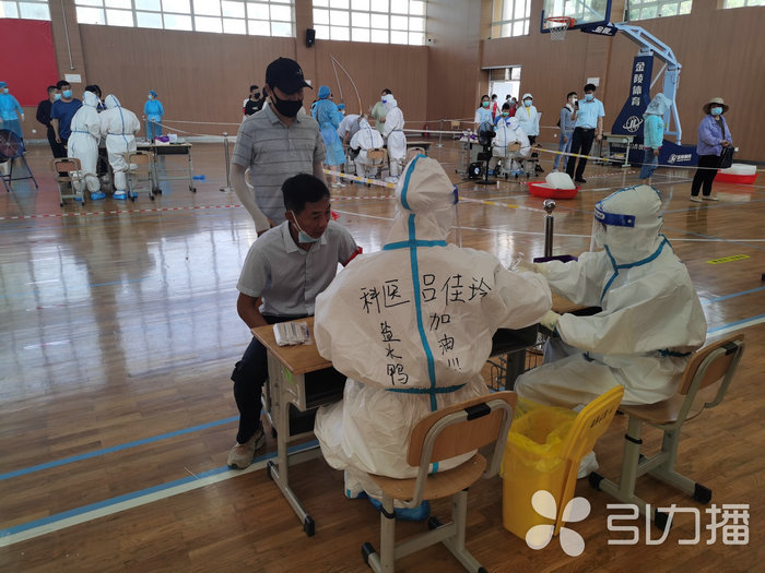 苏报集团(引力播):意义非凡的生日!“准00后”苏州护士援宁之路奉献青春力量2.jpg 苏报集团(引力播):意义非凡的生日!“准00后”苏州护士援宁之路奉献青春力量2.jpg