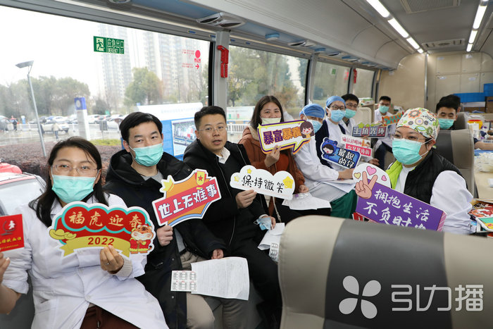 苏报集团（引力播）：“白大褂”捋袖！苏州科技城医院累计45人报名“捐髓”.jpg