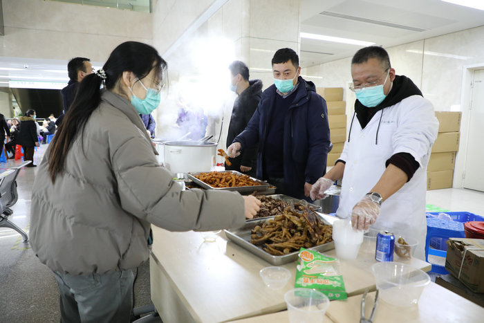 抗疫有你，护“家”有我 全力做好一线医务人员后勤保障工作_0002.jpg