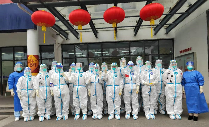 重症医学科筑牢疫情防控堡垒.jpg 重症医学科筑牢疫情防控堡垒.jpg