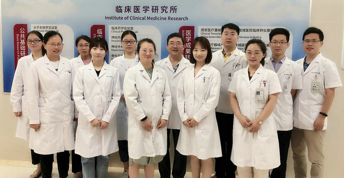 在抗疫大考中交出科研答卷 我院在国际著名专业期刊发表2篇论文.jpg