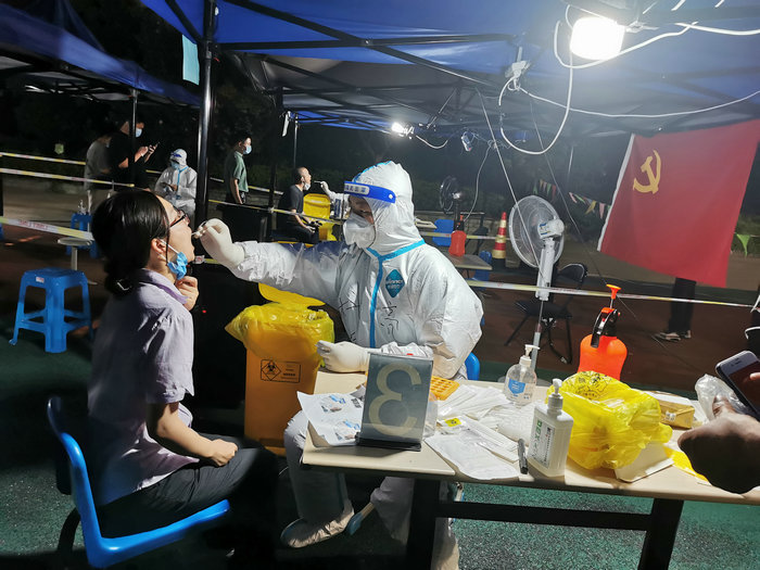 五四青年我院1集体4个人上榜高新区“两红两优”3.jpg