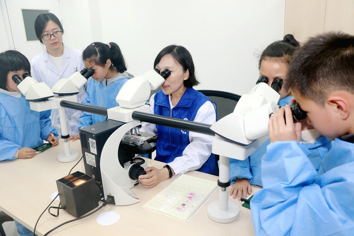 第三只眼看“癌”  苏州学生这样学肿瘤知识.JPG