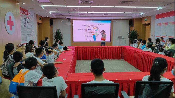 健康一夏丨“脑管家”带你走进脑科学_0002.jpg