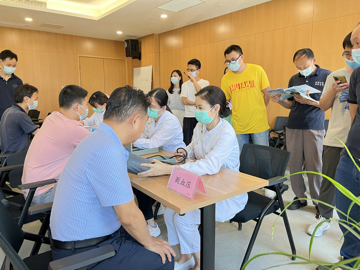 健康伴我行丨健康管理中心在苏州朗高电机开展健康科普讲座_0001.jpg