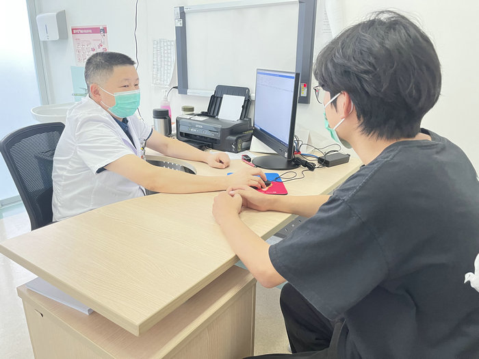 得了阿尔茨海默病怎么办？听听专家怎么说.jpg