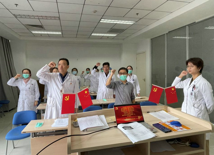 第三党支部顺利举办“初心论坛”_0002.jpg