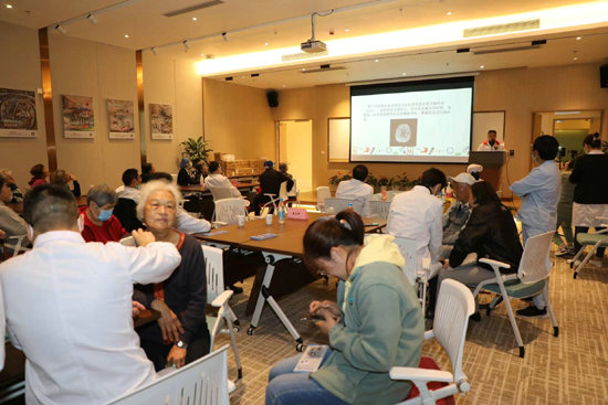 新苏网：让“夕阳红”更健康，苏州一社区举办“世界卒中日”主题活动.jpg