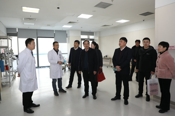 我院荣获“中国康复医学会科学技8B4A7097安徽省阜阳中医医院来院交流并签.jpg