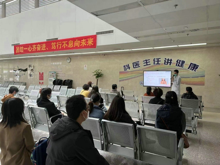 “关注甲乳有我”我院开展甲状腺、乳腺专项筛查大型义诊_0001.jpg