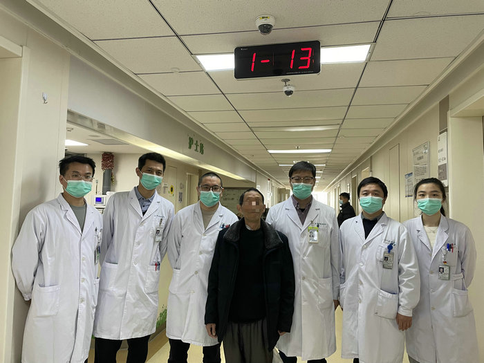 残胃新生肿瘤 医生手到病除_0001.jpg