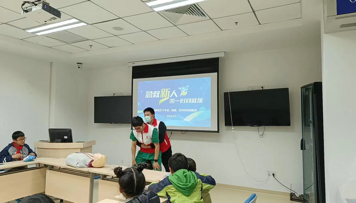 急救新人丨我院开展急救普及培训活动3.jpg