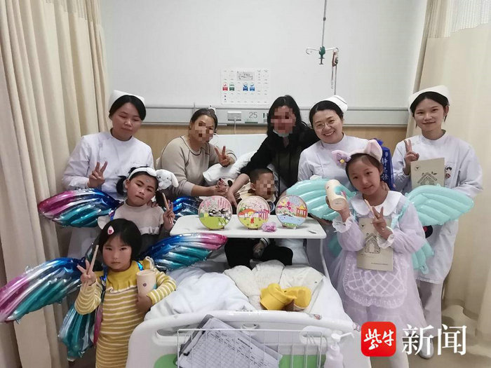 扬子晚报（紫牛新闻）：“环保小卫士”患上肿瘤欲放弃治疗，医护子女化身“天使宝贝团”加油鼓劲.jpg