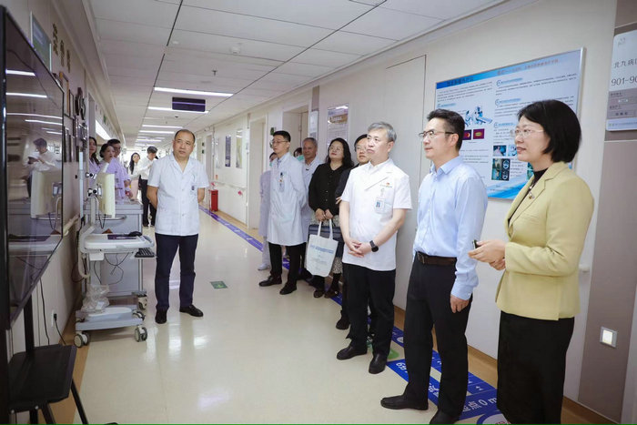 2024年江苏省老年健康教育和促进行动暨世界安宁缓和医疗日主题活动在我院举行6.jpg