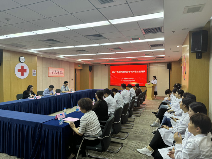 以赛促学提技能，展现护理新风采全景以赛促学提技能，展现护理新风采.jpg