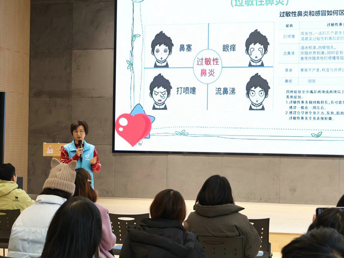 我院儿科专家走进玉屏幼儿园开展科普儿童生长发育.jpg