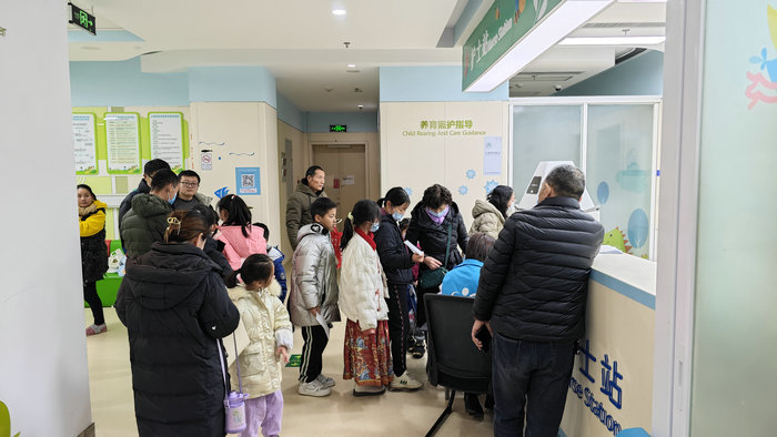 我院开展骨龄仪义诊暨医学体验活动2.jpg