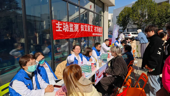 文明实践志愿典型频现，我院推进新时代医院文化建设4.jpg
