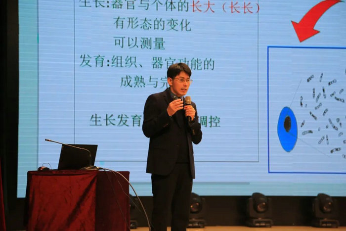 我院科普讲座走进阳山实验中学，助力青少年健康成长2.jpg