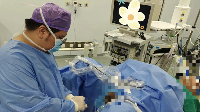 反复血精 下腹胀痛，南大苏州医院精囊镜微创巧除中年男子顽疾.jpg